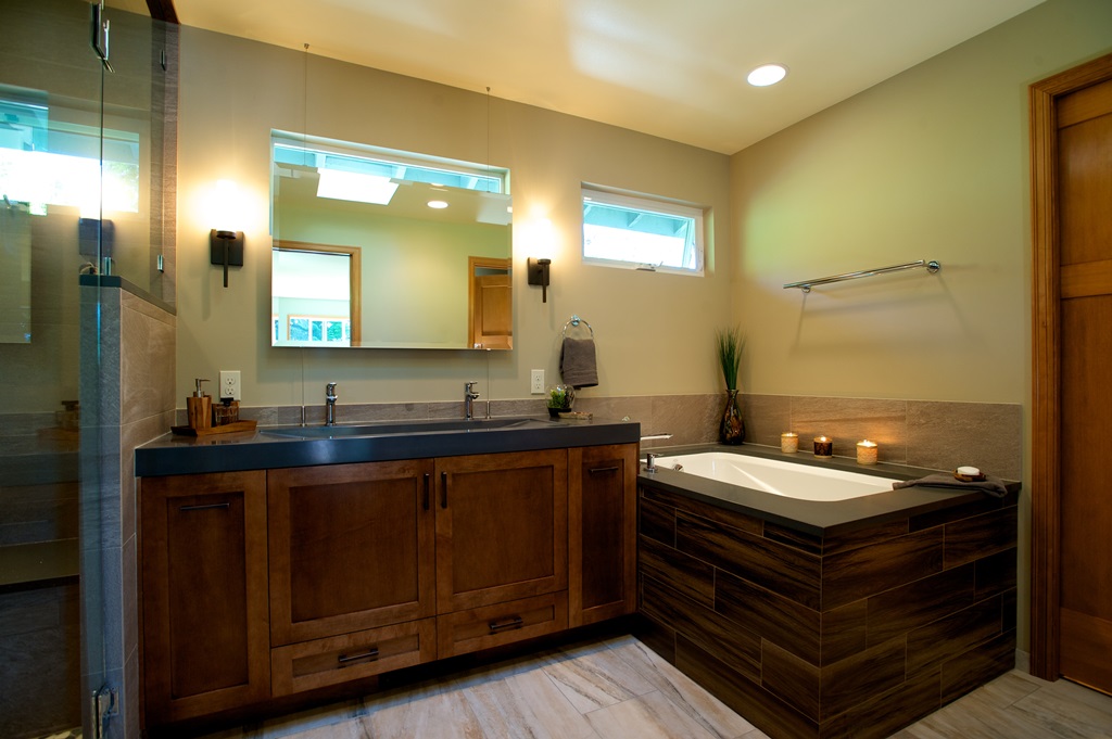 Tenhulzen Residential | Wood Stone Master Bath - Tenhulzen Residential